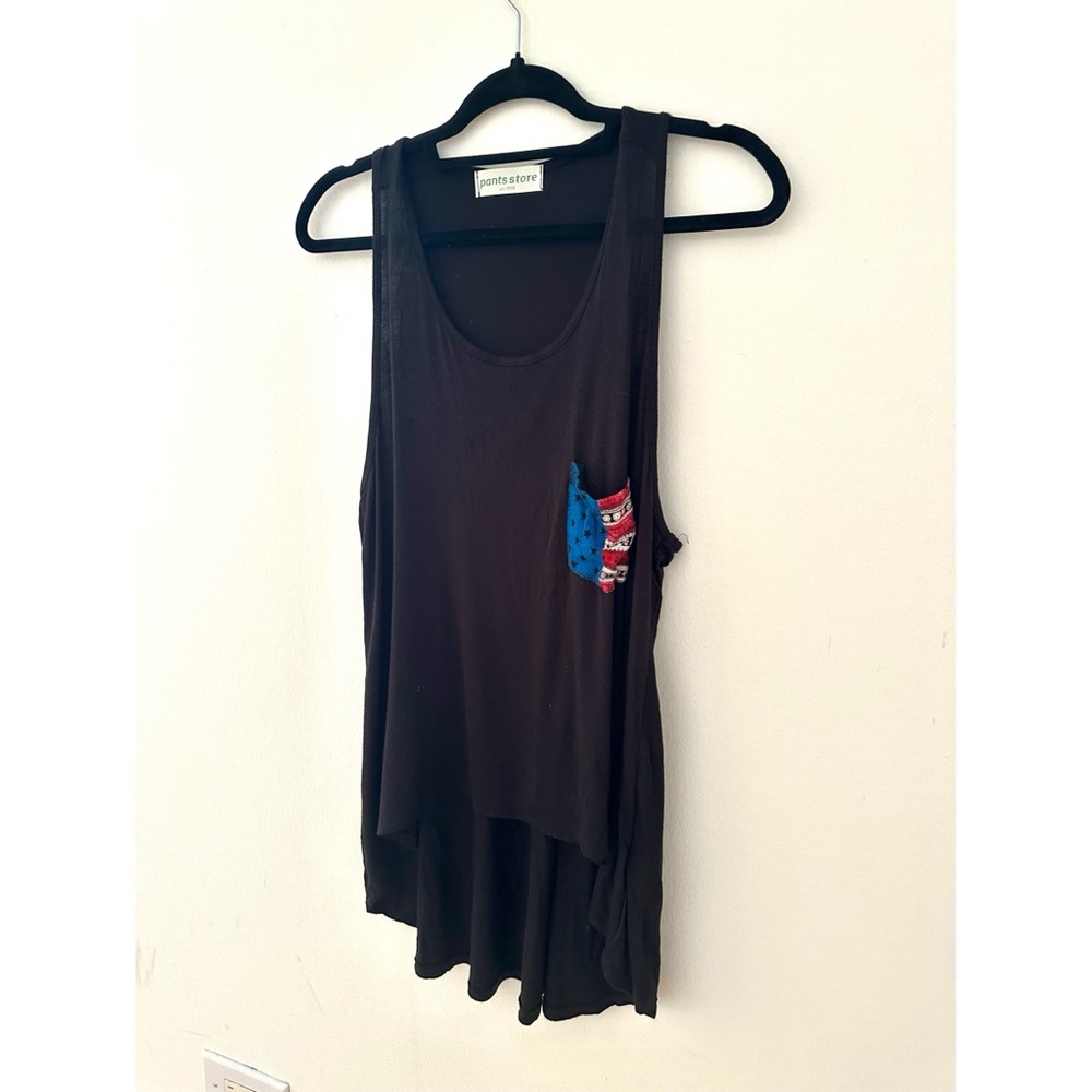Black tank with pocket design